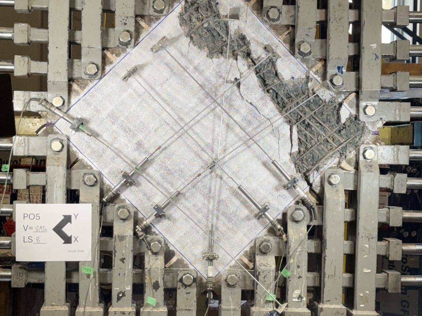 Cracked panel surface prepared for Digital Image Correlation